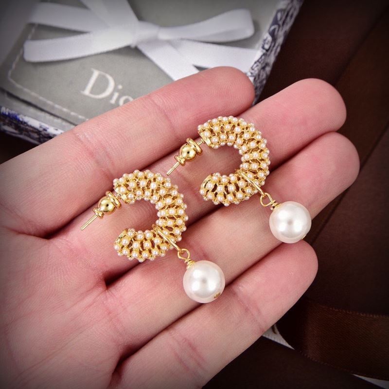 chr1st1an D10r earrings